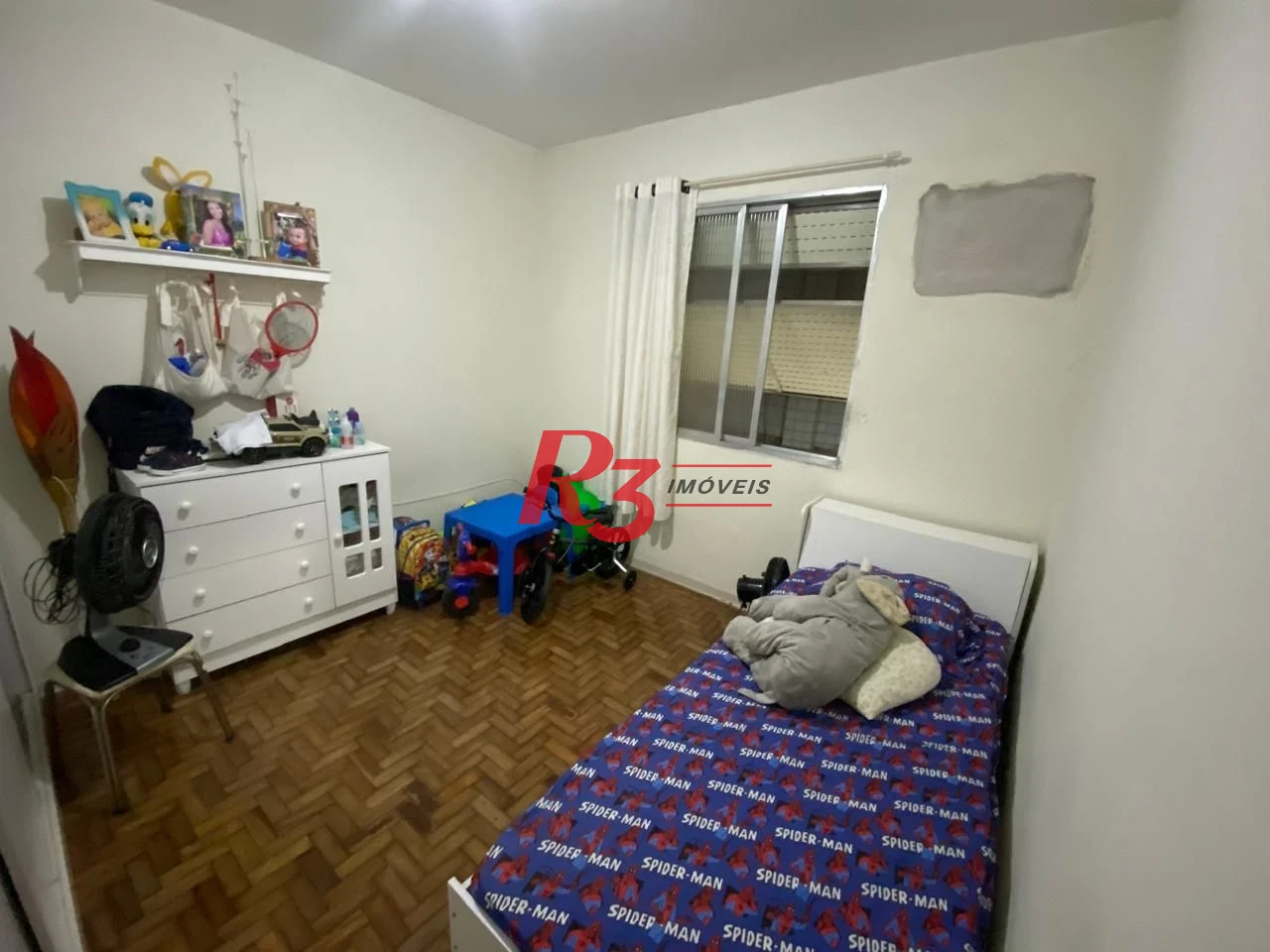 Apartamento de 2 quartos no Embaré