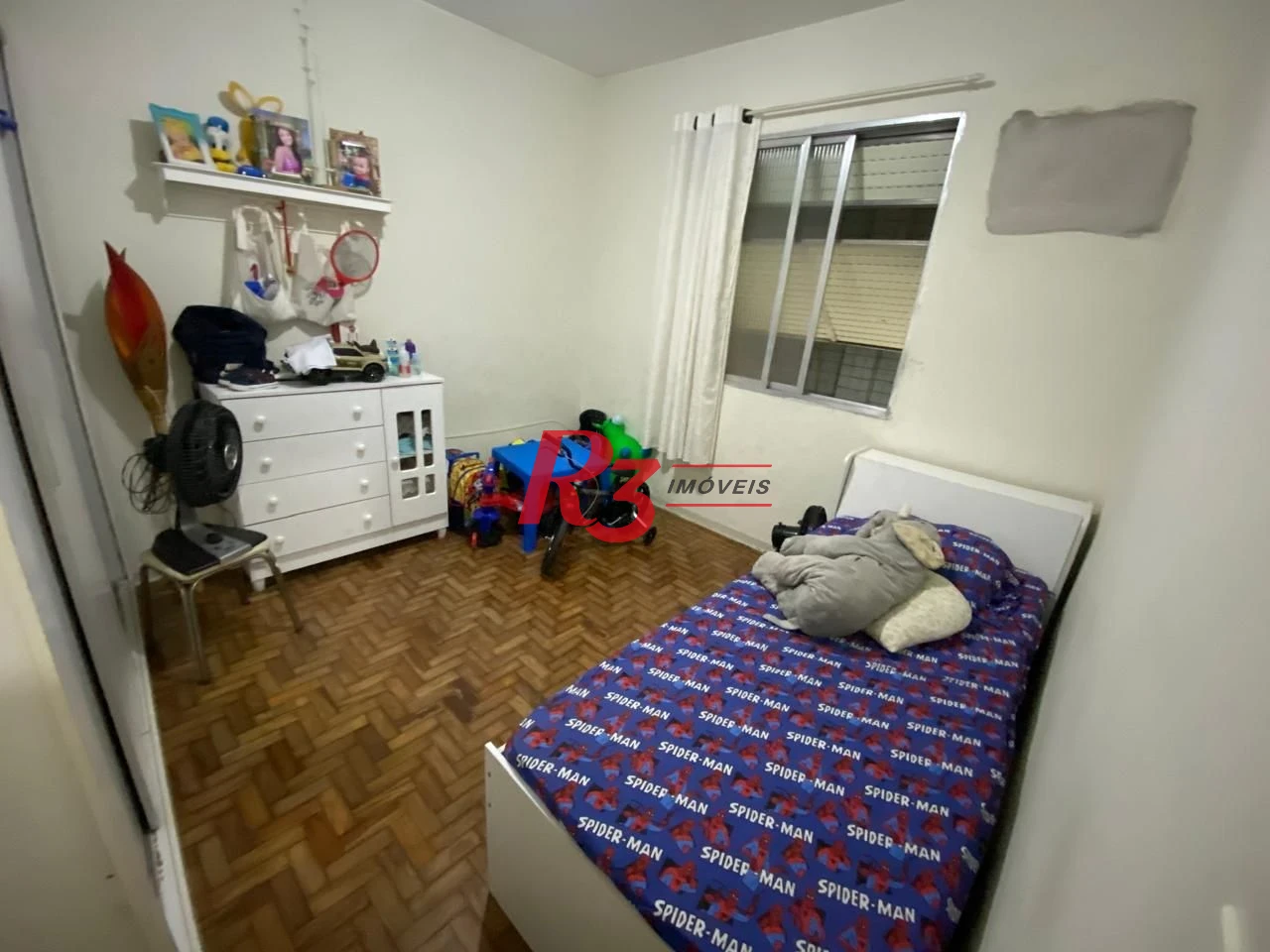 Apartamento de 2 quartos no Embaré