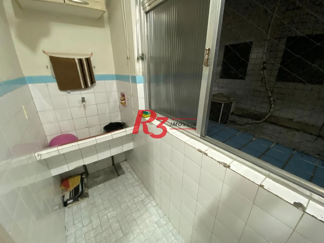 Apartamento de 2 quartos no Embaré