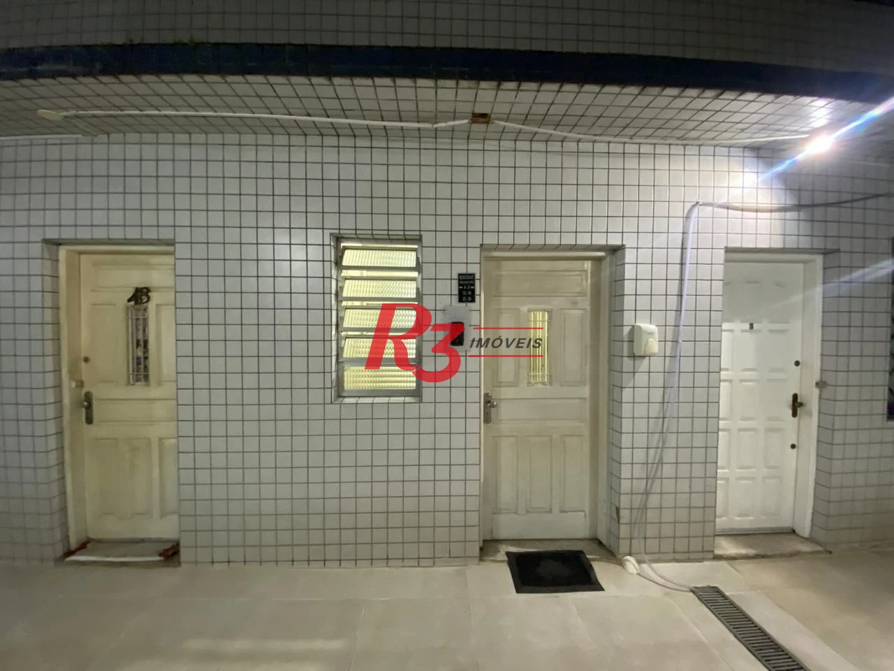 Apartamento de 2 quartos no Embaré