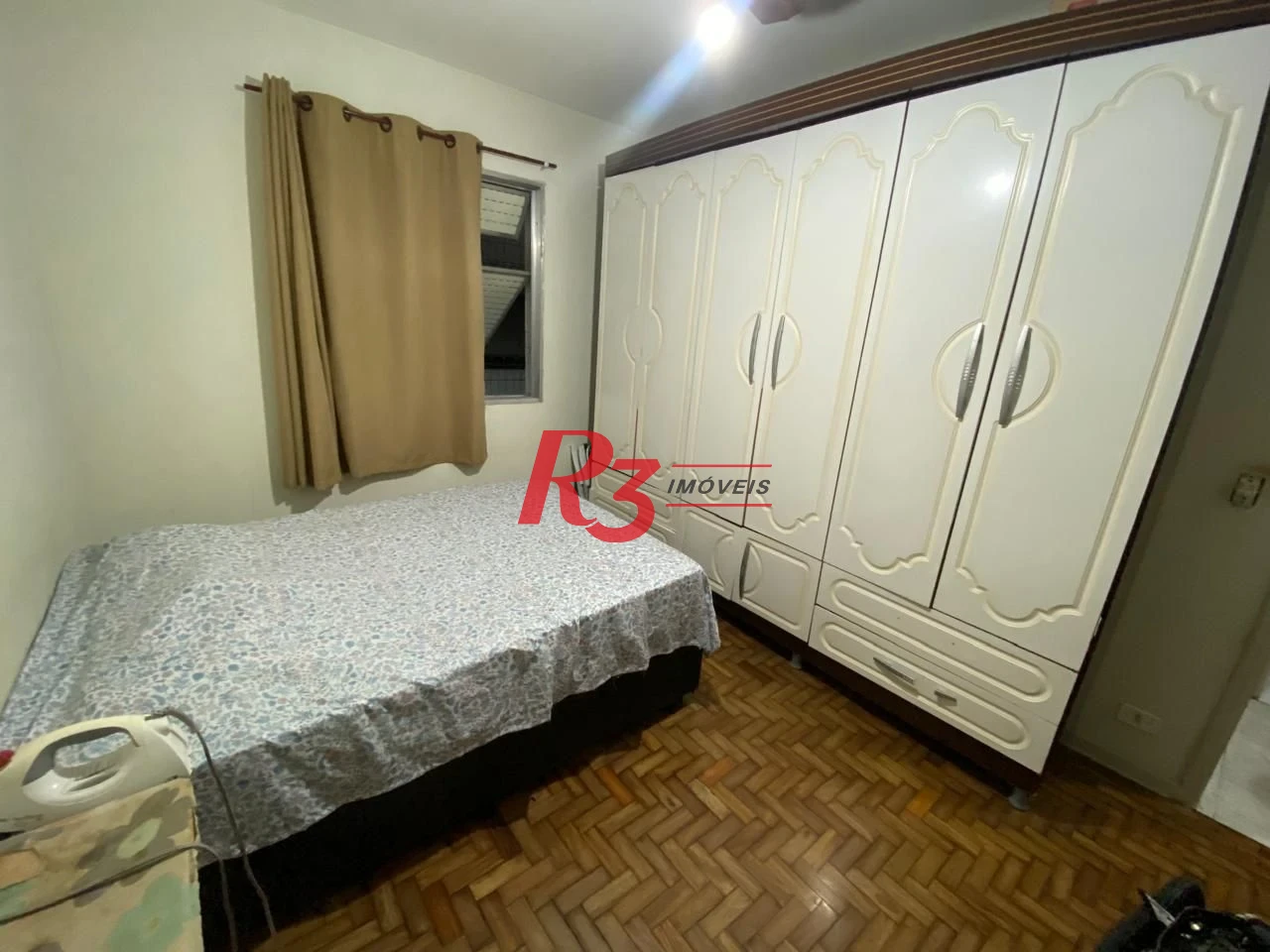 Apartamento de 2 quartos no Embaré