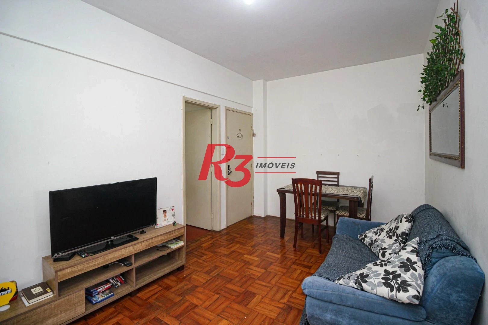 Apartamento com 2 dormitórios à venda, 84 m² por R$ 405.000,00 - Encruzilhada - Santos/SP