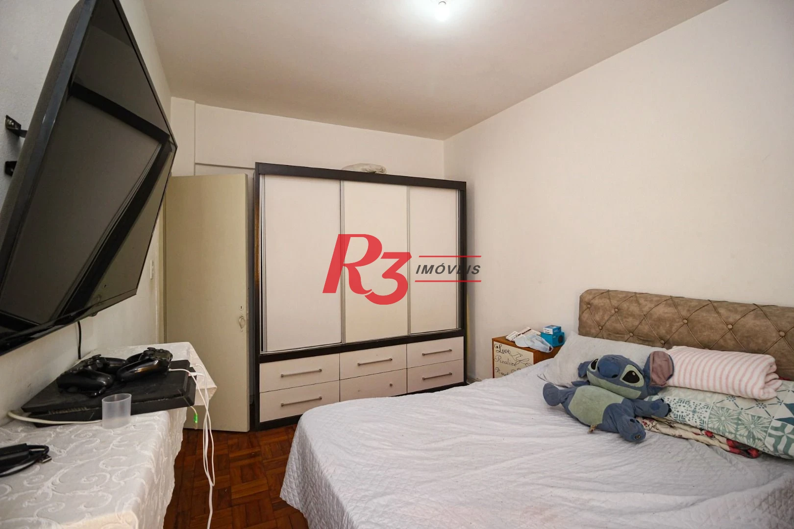 Apartamento com 2 dormitórios à venda, 84 m² por R$ 405.000,00 - Encruzilhada - Santos/SP