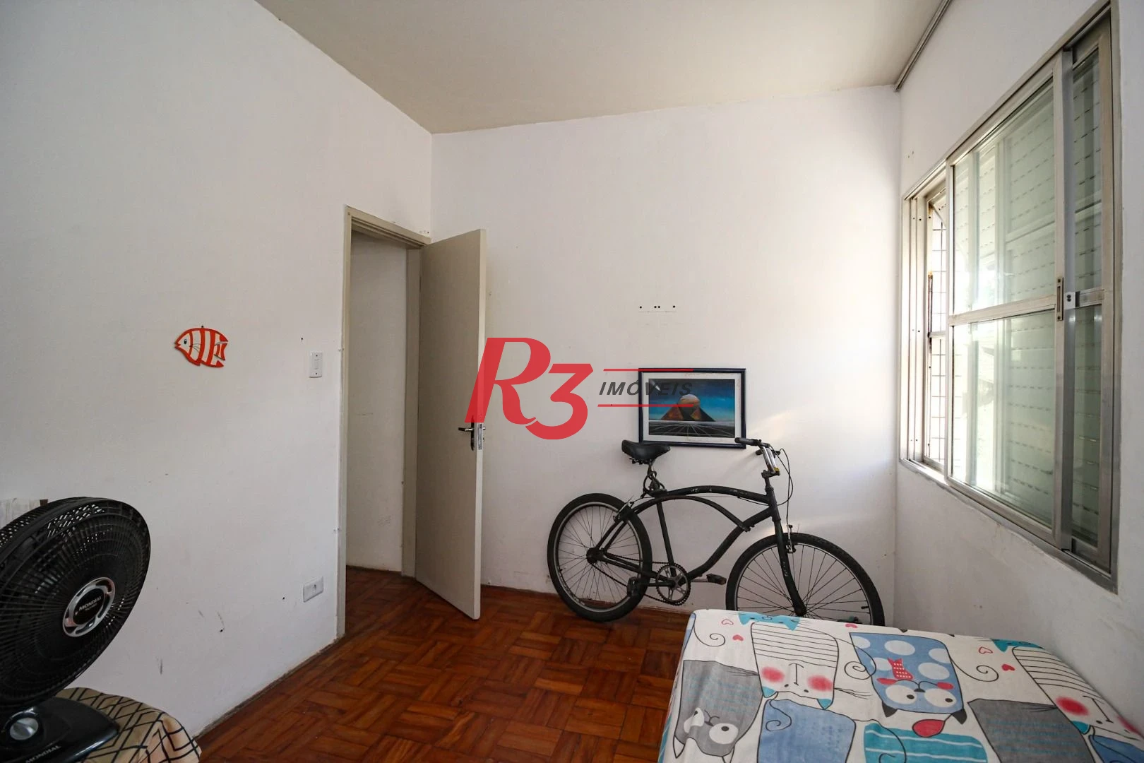 Apartamento com 2 dormitórios à venda, 84 m² por R$ 405.000,00 - Encruzilhada - Santos/SP