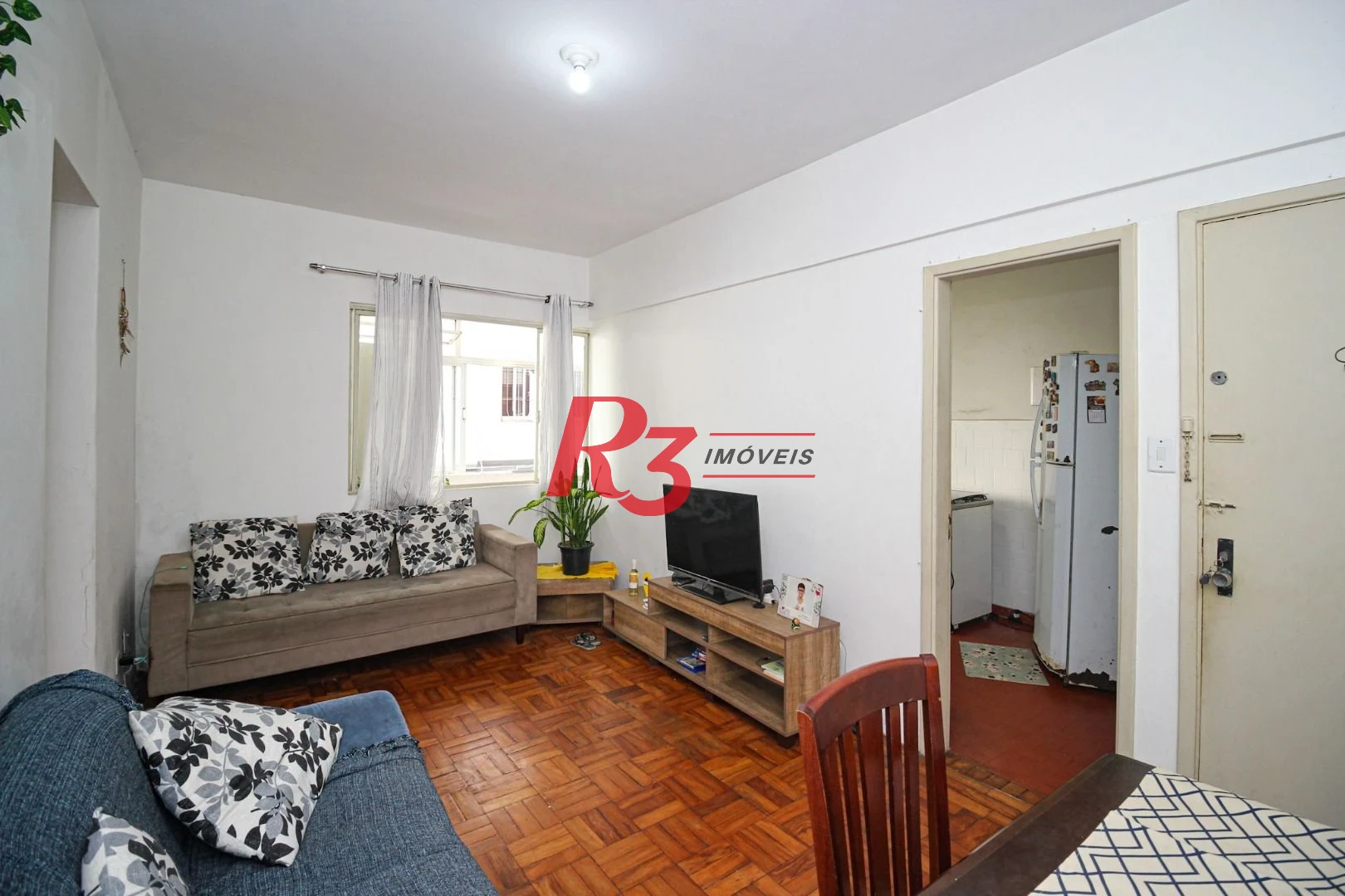 Apartamento com 2 dormitórios à venda, 84 m² por R$ 405.000,00 - Encruzilhada - Santos/SP
