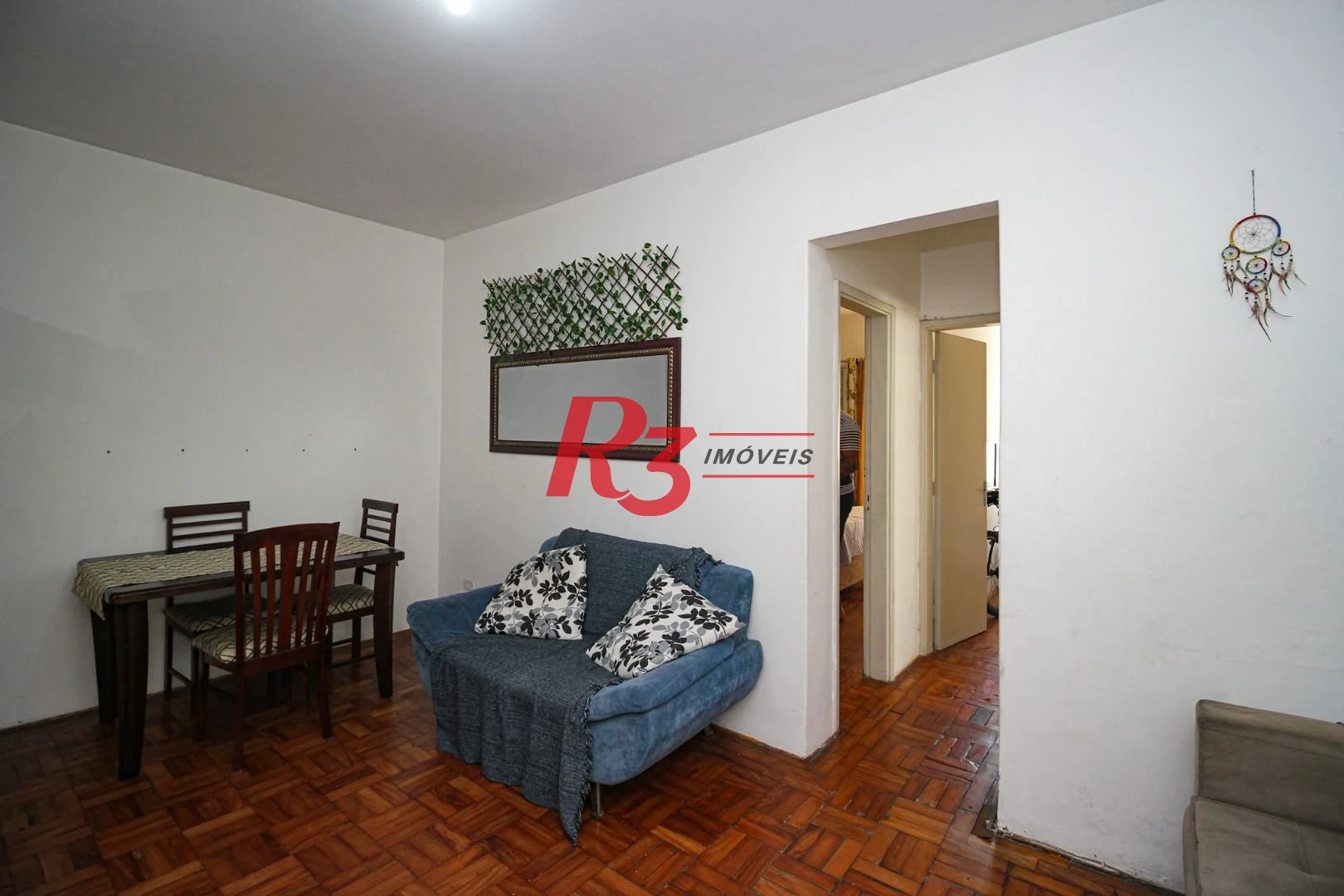 Apartamento com 2 dormitórios à venda, 84 m² por R$ 405.000,00 - Encruzilhada - Santos/SP