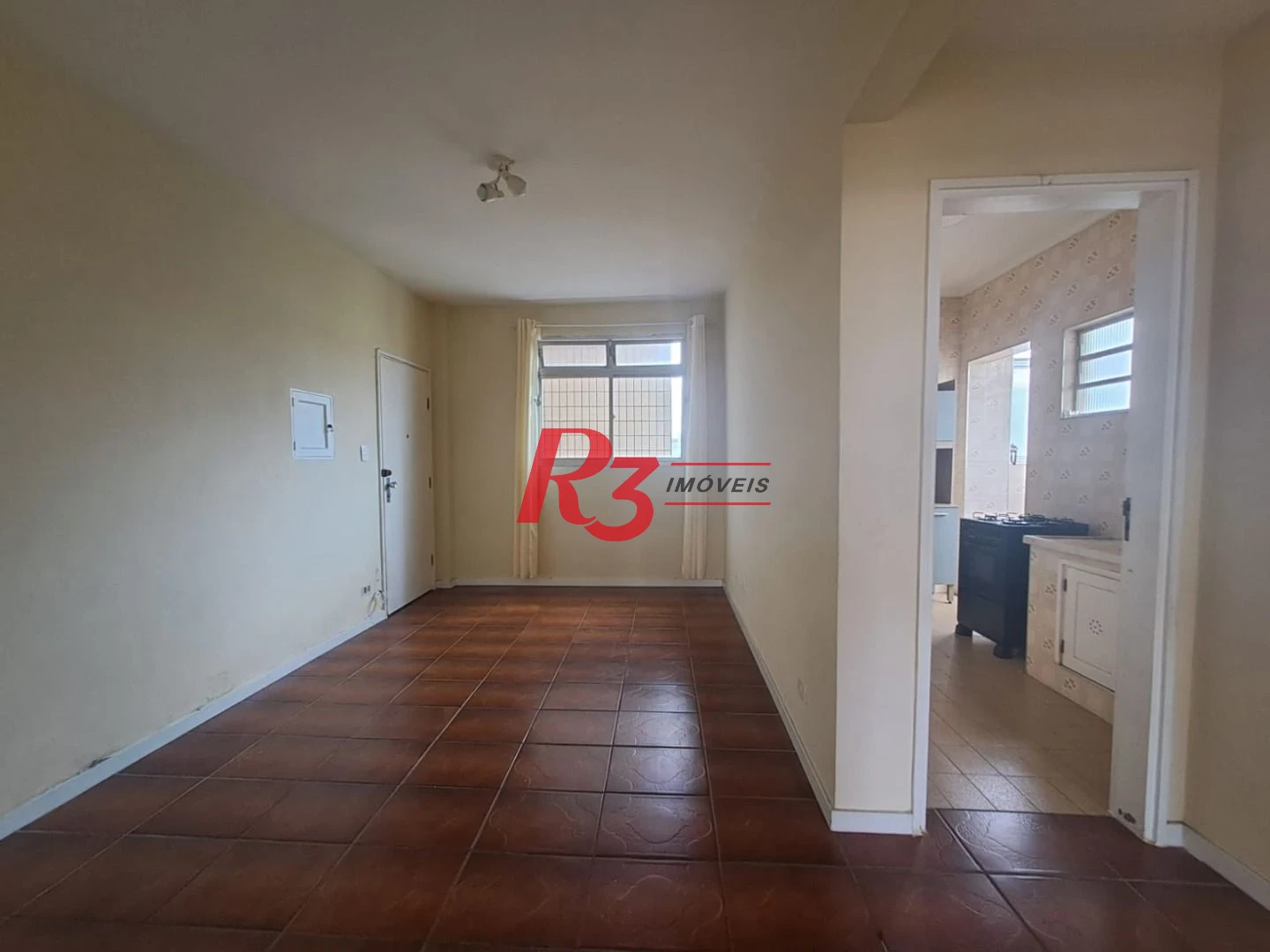 Apartamento com 2 dormitórios à venda, 65 m² por R$ 410.000,00 - Embaré - Santos/SP