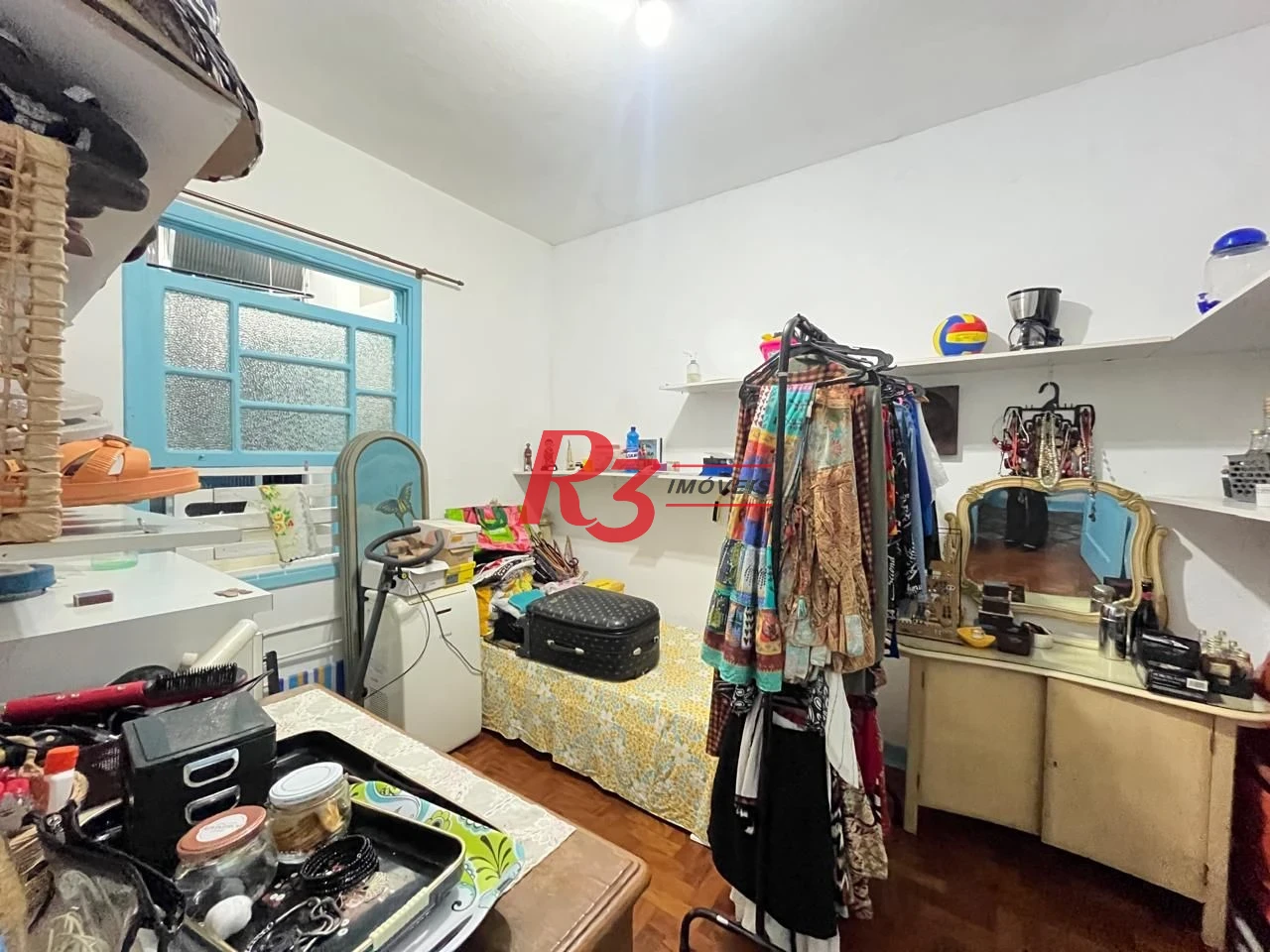 Apartamento com 3 dormitórios à venda, 93 m² por R$ 420.000,00 - Pompéia - Santos/SP