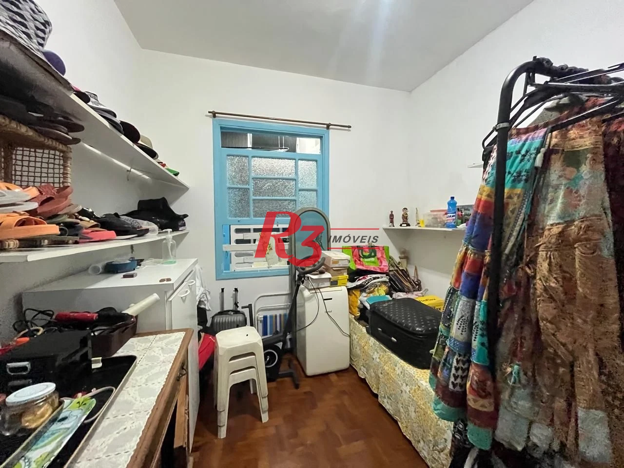 Apartamento com 3 dormitórios à venda, 93 m² por R$ 420.000,00 - Pompéia - Santos/SP