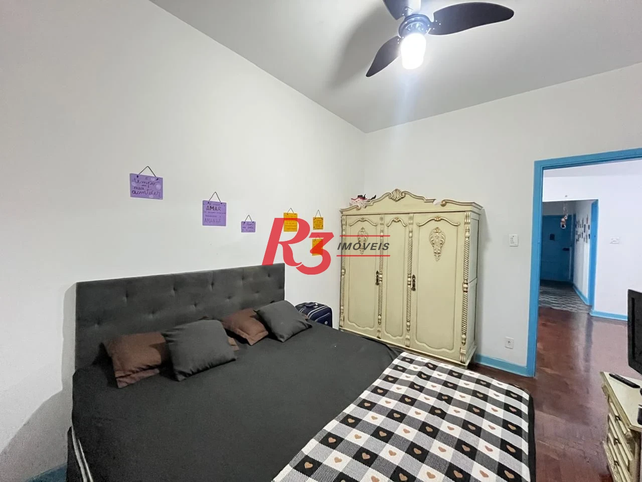 Apartamento com 3 dormitórios à venda, 93 m² por R$ 420.000,00 - Pompéia - Santos/SP