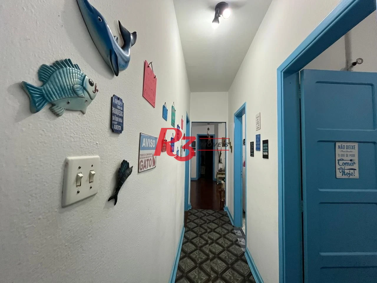 Apartamento com 3 dormitórios à venda, 93 m² por R$ 420.000,00 - Pompéia - Santos/SP