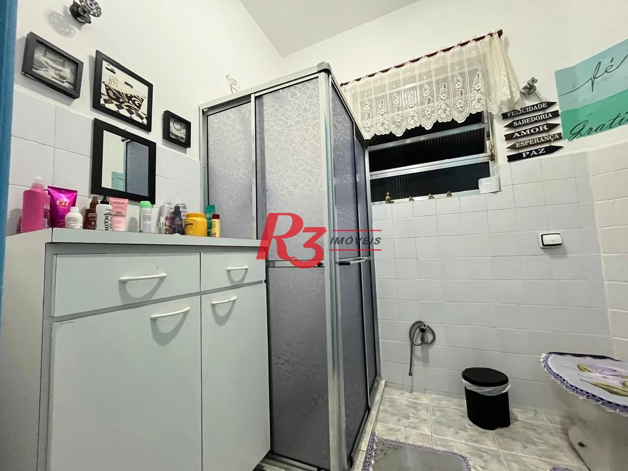 Apartamento com 3 dormitórios à venda, 93 m² por R$ 420.000,00 - Pompéia - Santos/SP