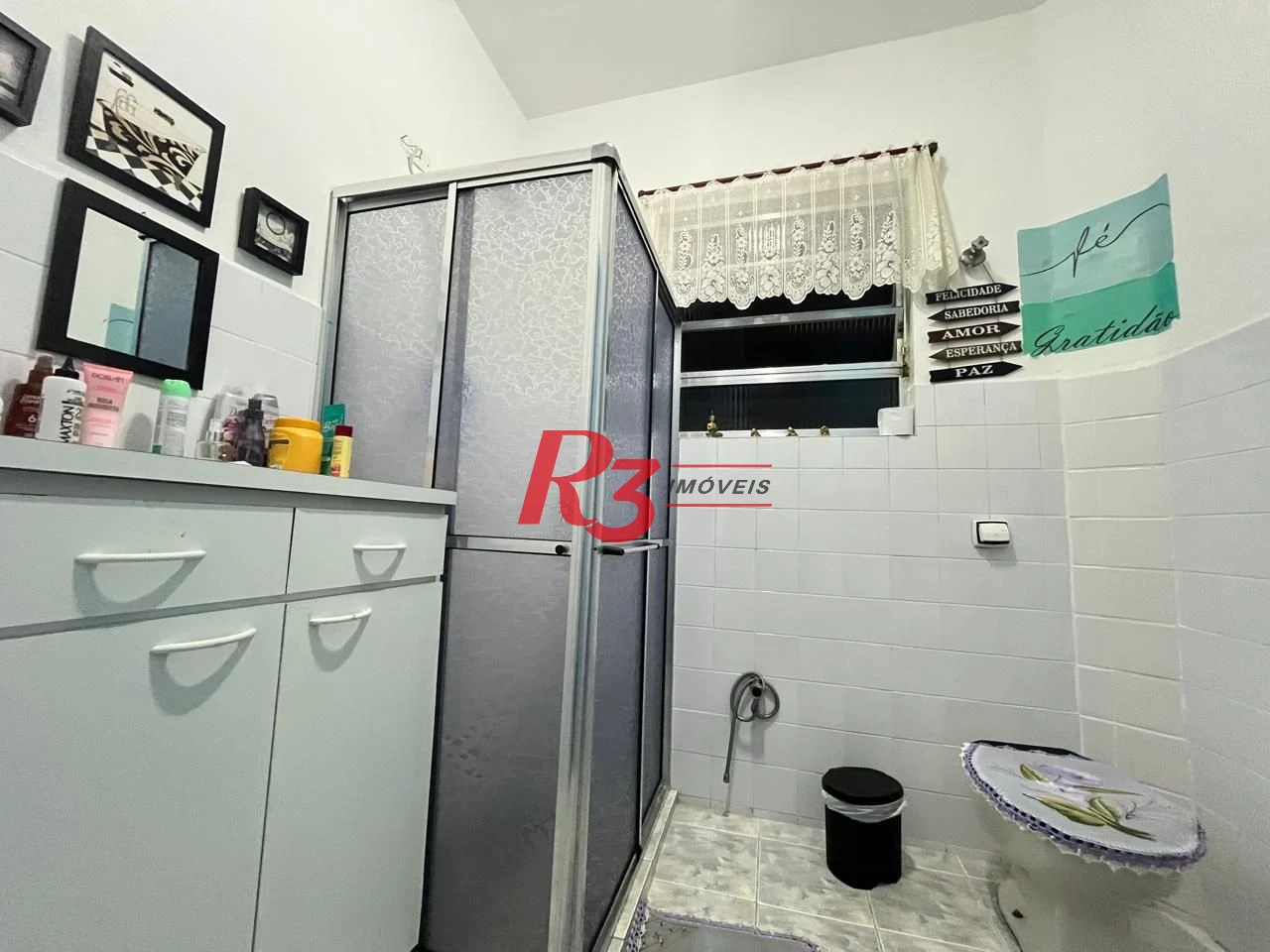 Apartamento com 3 dormitórios à venda, 93 m² por R$ 420.000,00 - Pompéia - Santos/SP