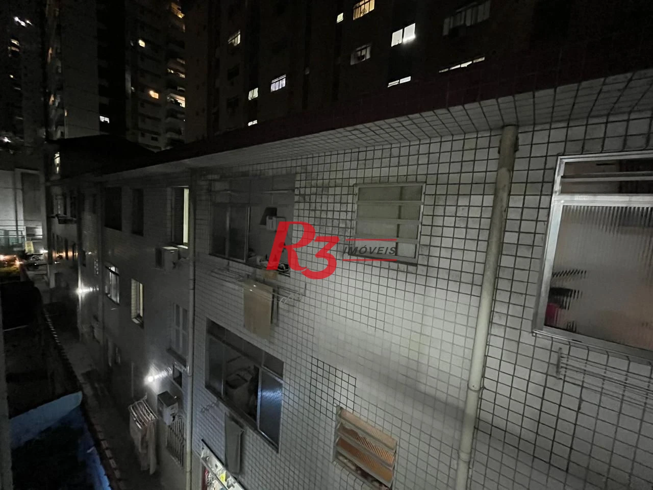 Apartamento com 3 dormitórios à venda, 93 m² por R$ 420.000,00 - Pompéia - Santos/SP