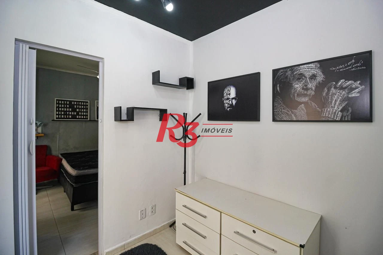 Apartamento com 2 dormitórios à venda, 70 m² por R$ 380.000,00 - Vila Belmiro - Santos/SP