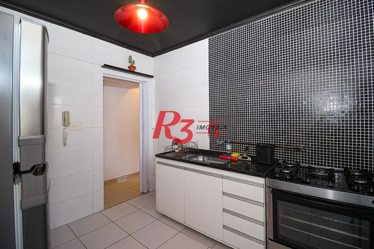 Apartamento com 2 dormitórios à venda, 70 m² por R$ 380.000,00 - Vila Belmiro - Santos/SP