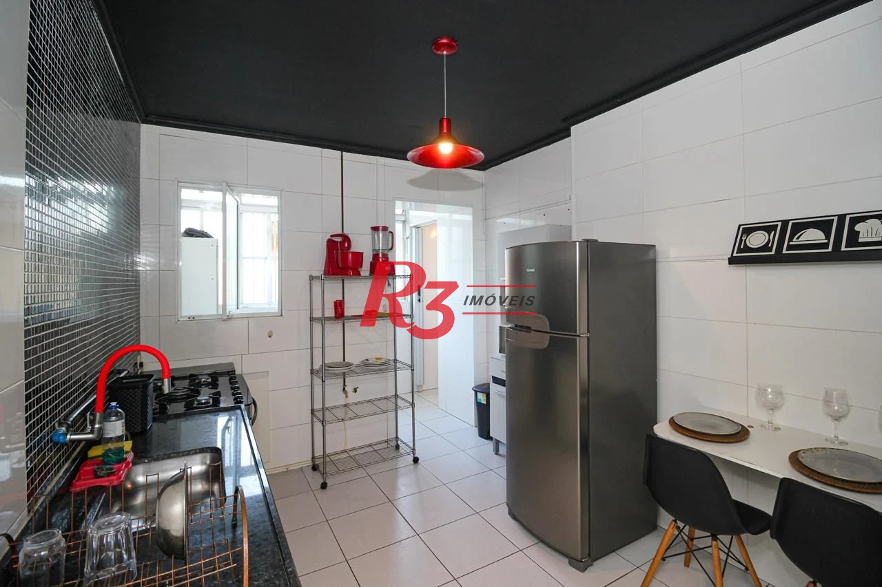 Apartamento com 2 dormitórios à venda, 70 m² por R$ 380.000,00 - Vila Belmiro - Santos/SP