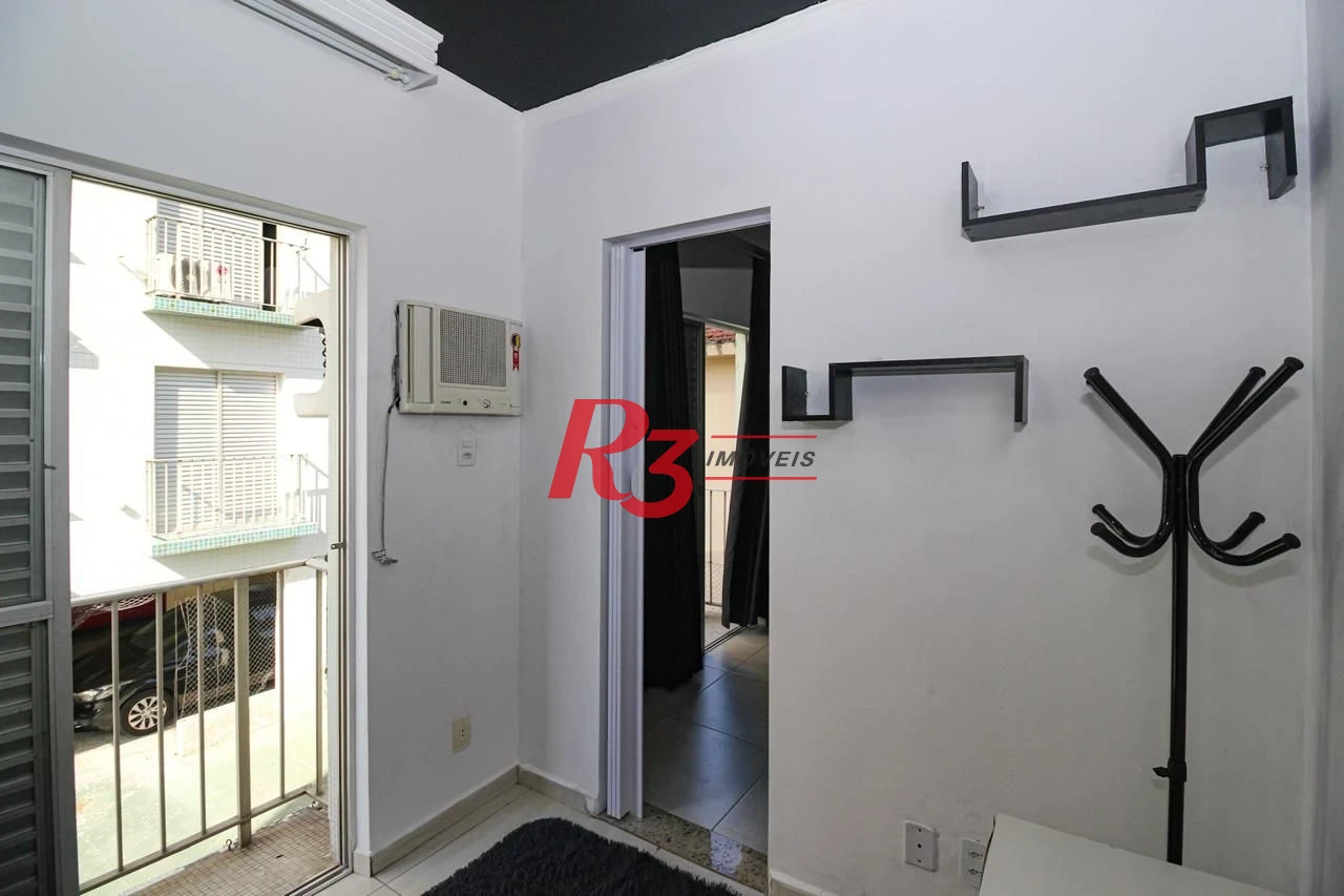 Apartamento com 2 dormitórios à venda, 70 m² por R$ 380.000,00 - Vila Belmiro - Santos/SP