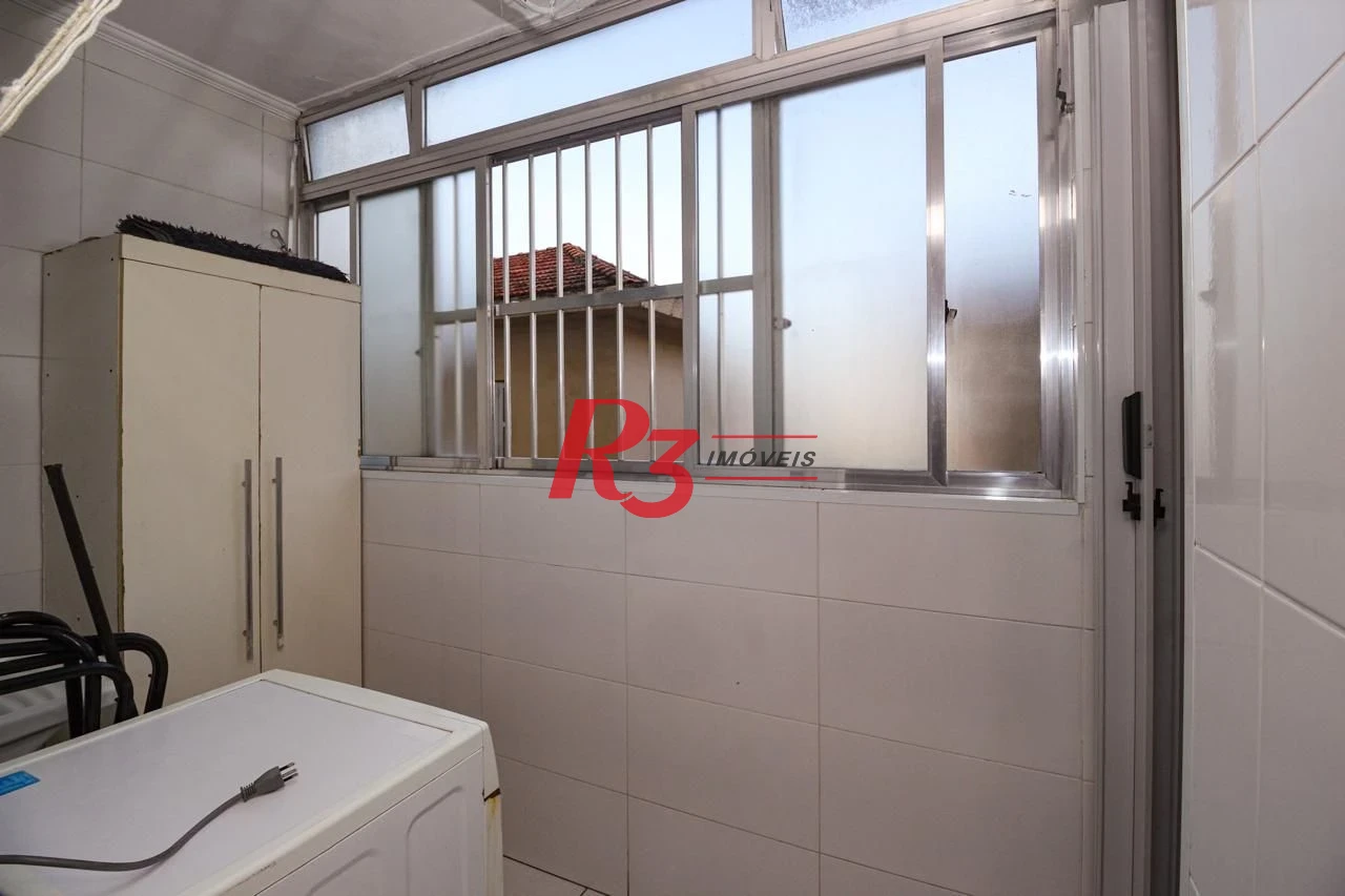 Apartamento com 2 dormitórios à venda, 70 m² por R$ 380.000,00 - Vila Belmiro - Santos/SP