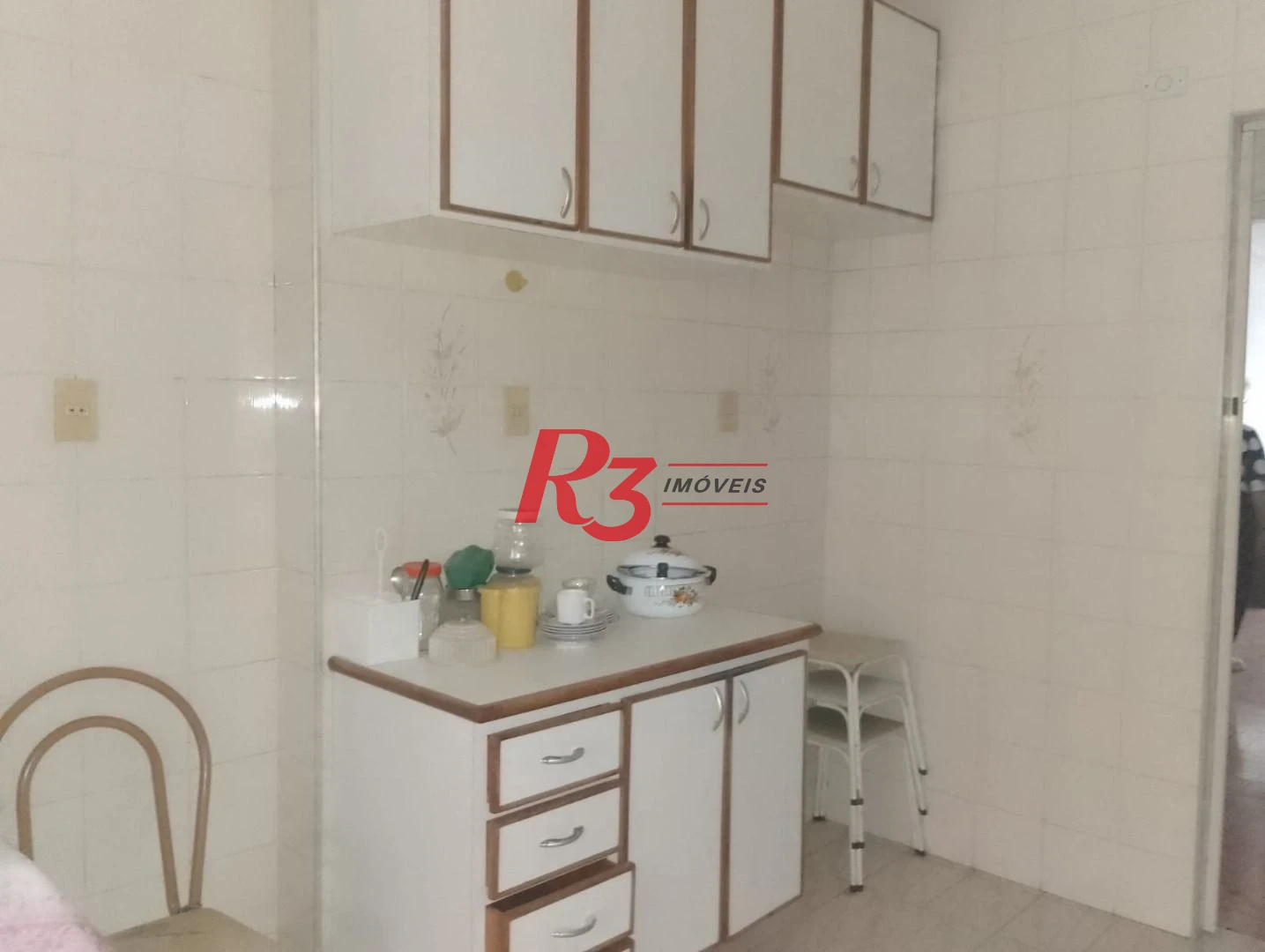 Apartamento com 3 dormitórios à venda, 189 m² por R$ 660.000,00 - Gonzaga - Santos/SP