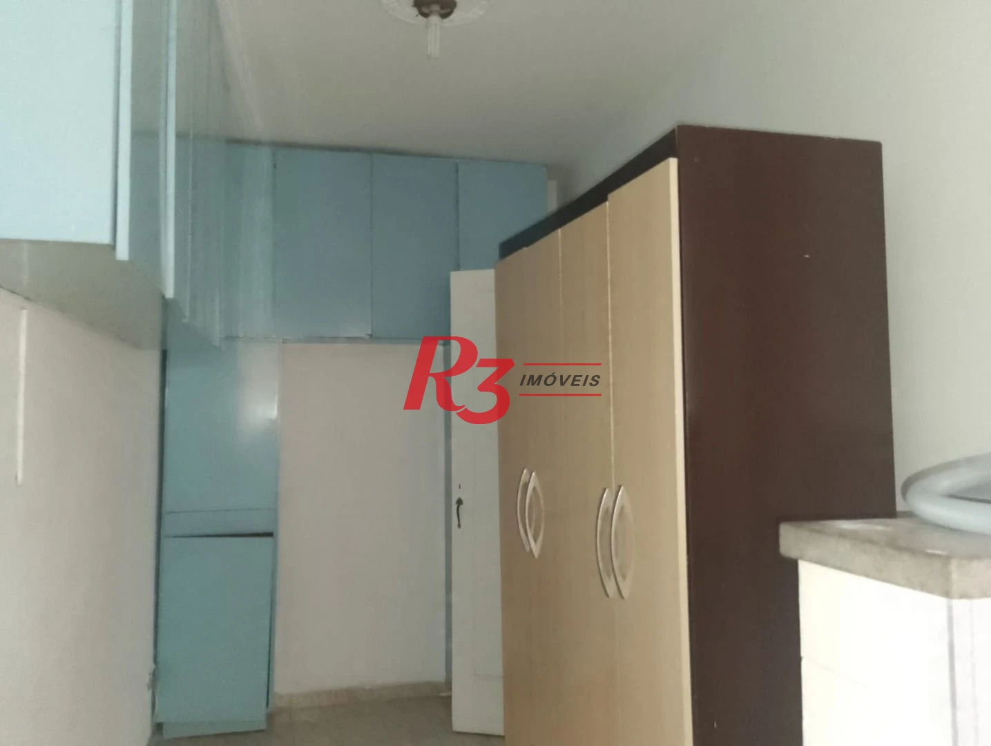 Apartamento com 3 dormitórios à venda, 189 m² por R$ 660.000,00 - Gonzaga - Santos/SP