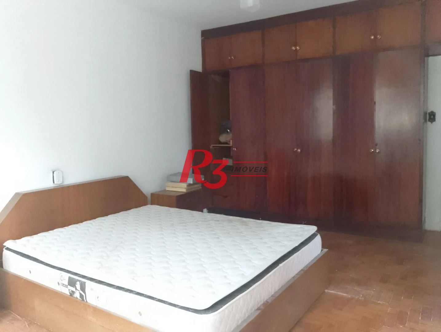 Apartamento com 3 dormitórios à venda, 189 m² por R$ 660.000,00 - Gonzaga - Santos/SP