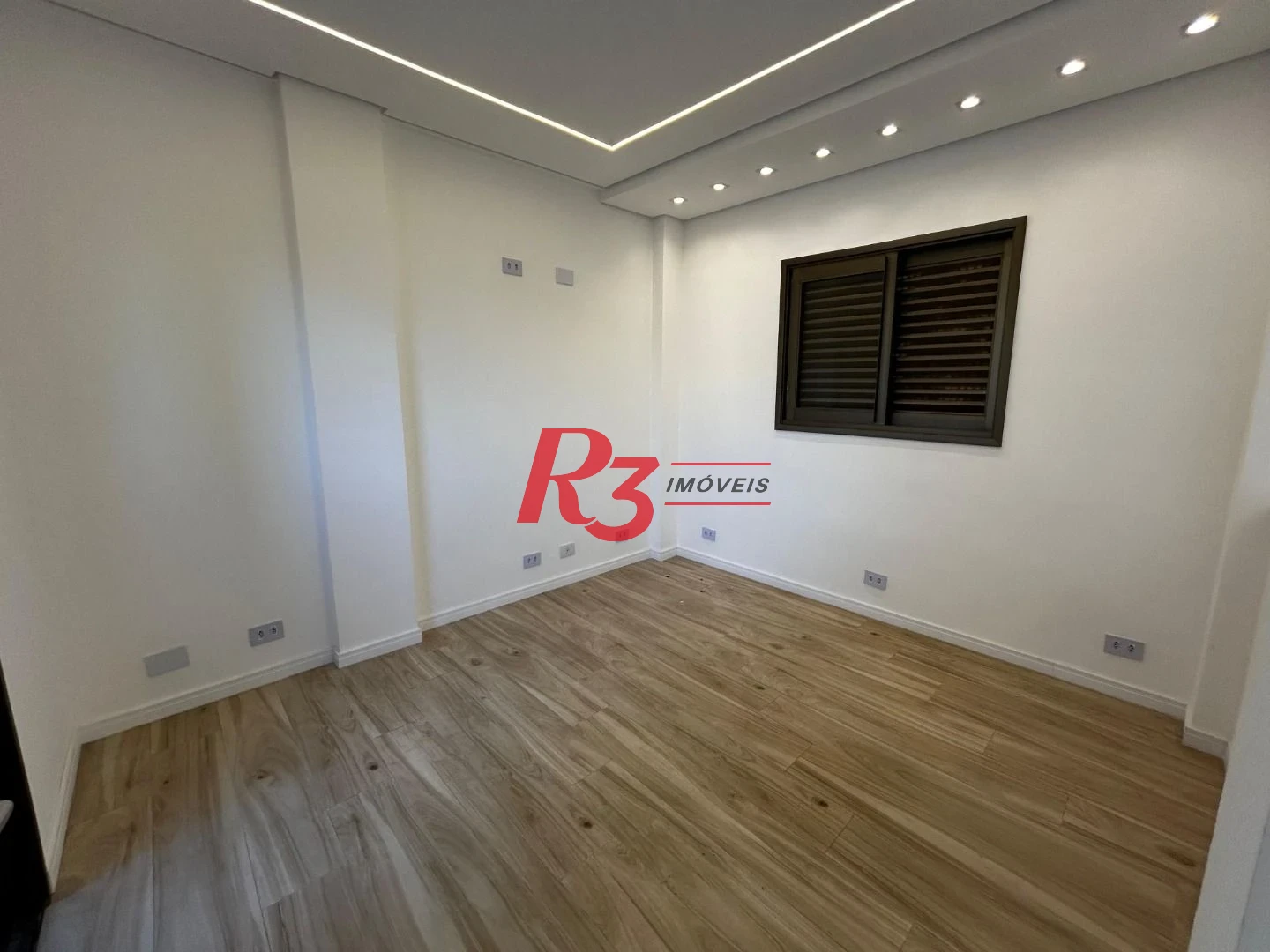 Casa com 4 dormitórios, 250 m² - venda por R$ 4.000.000,00 ou aluguel por R$ 20.430,00/mês - Campo Grande - Santos/SP