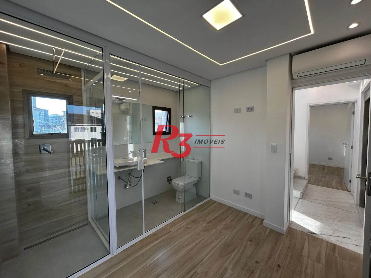 Casa com 4 dormitórios, 250 m² - venda por R$ 4.000.000,00 ou aluguel por R$ 20.430,00/mês - Campo Grande - Santos/SP