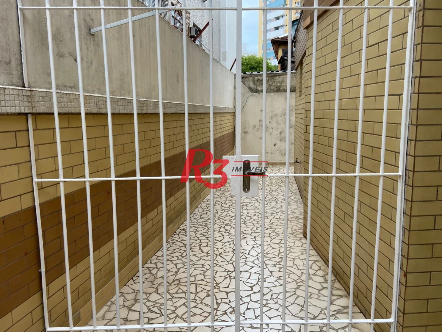 Apartamento com 3 dormitórios à venda, 170 m² por R$ 800.000,00 - Embaré - Santos/SP