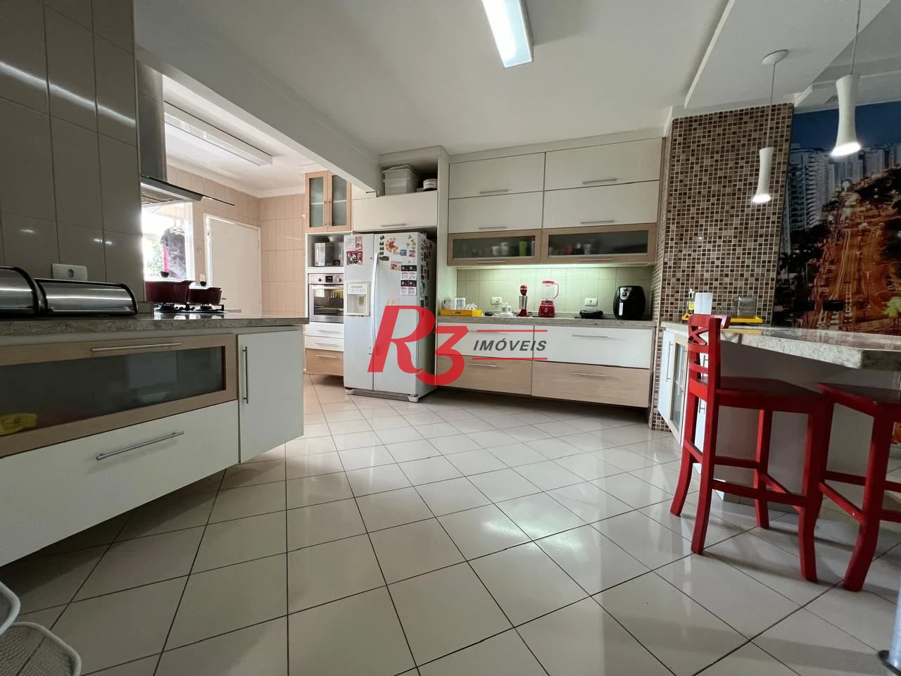 Apartamento com 3 dormitórios à venda, 168 m² por R$ 1.200.000,00 - Embaré - Santos/SP