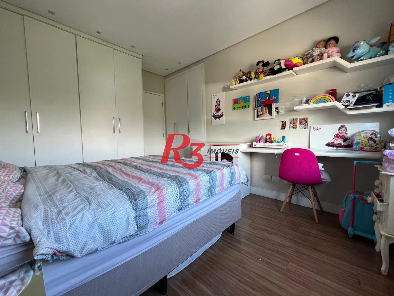 Apartamento com 3 dormitórios à venda, 168 m² por R$ 1.200.000,00 - Embaré - Santos/SP