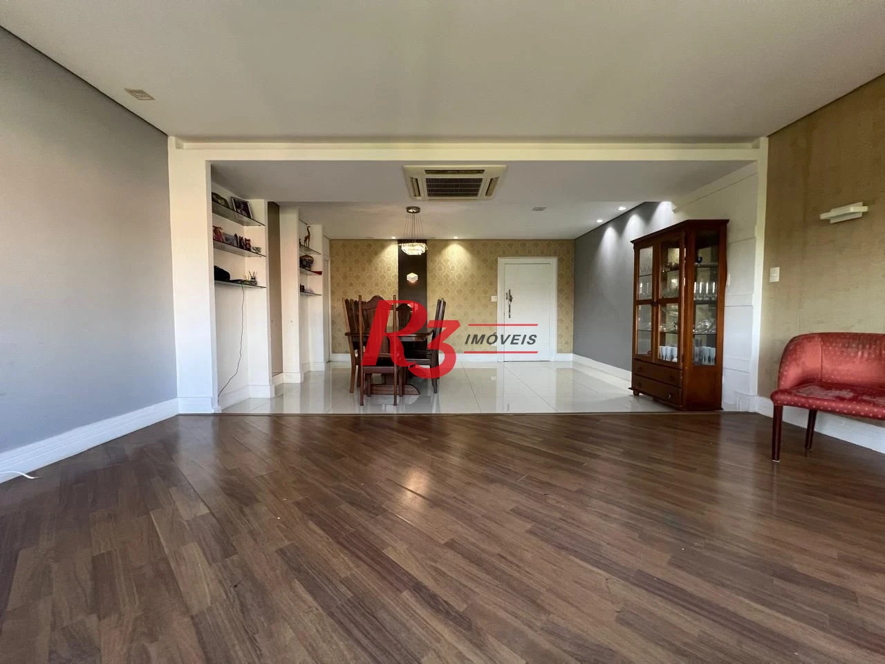 Apartamento com 3 dormitórios à venda, 168 m² por R$ 1.200.000,00 - Embaré - Santos/SP