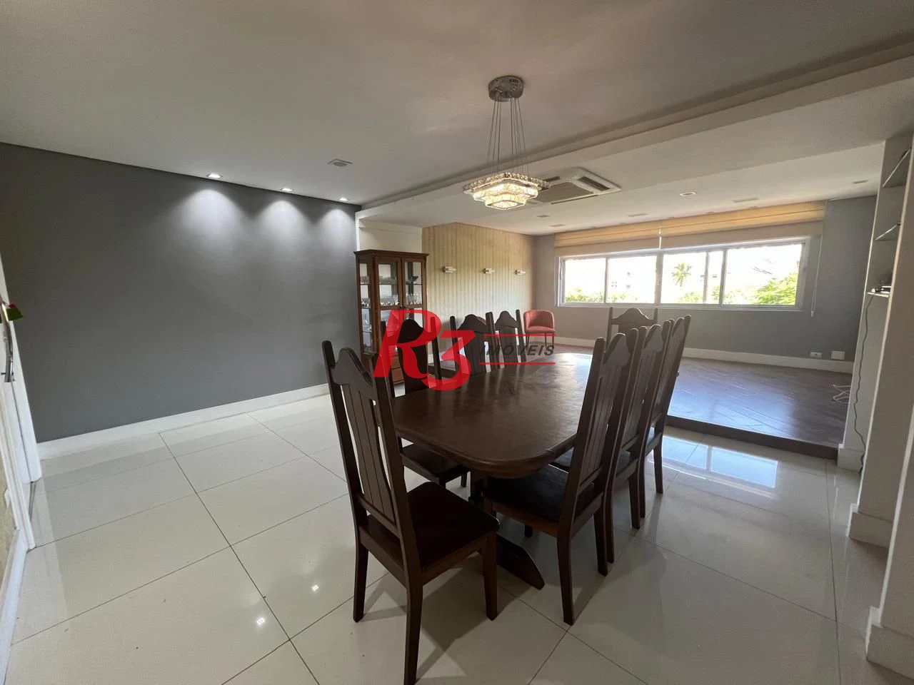 Apartamento com 3 dormitórios à venda, 168 m² por R$ 1.200.000,00 - Embaré - Santos/SP