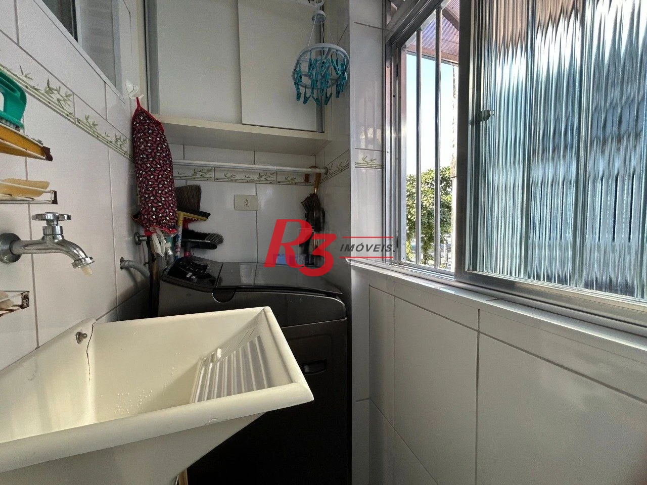 Apartamento com 2 dormitórios à venda, 42 m² por R$ 300.000,00 - Aparecida - Santos/SP