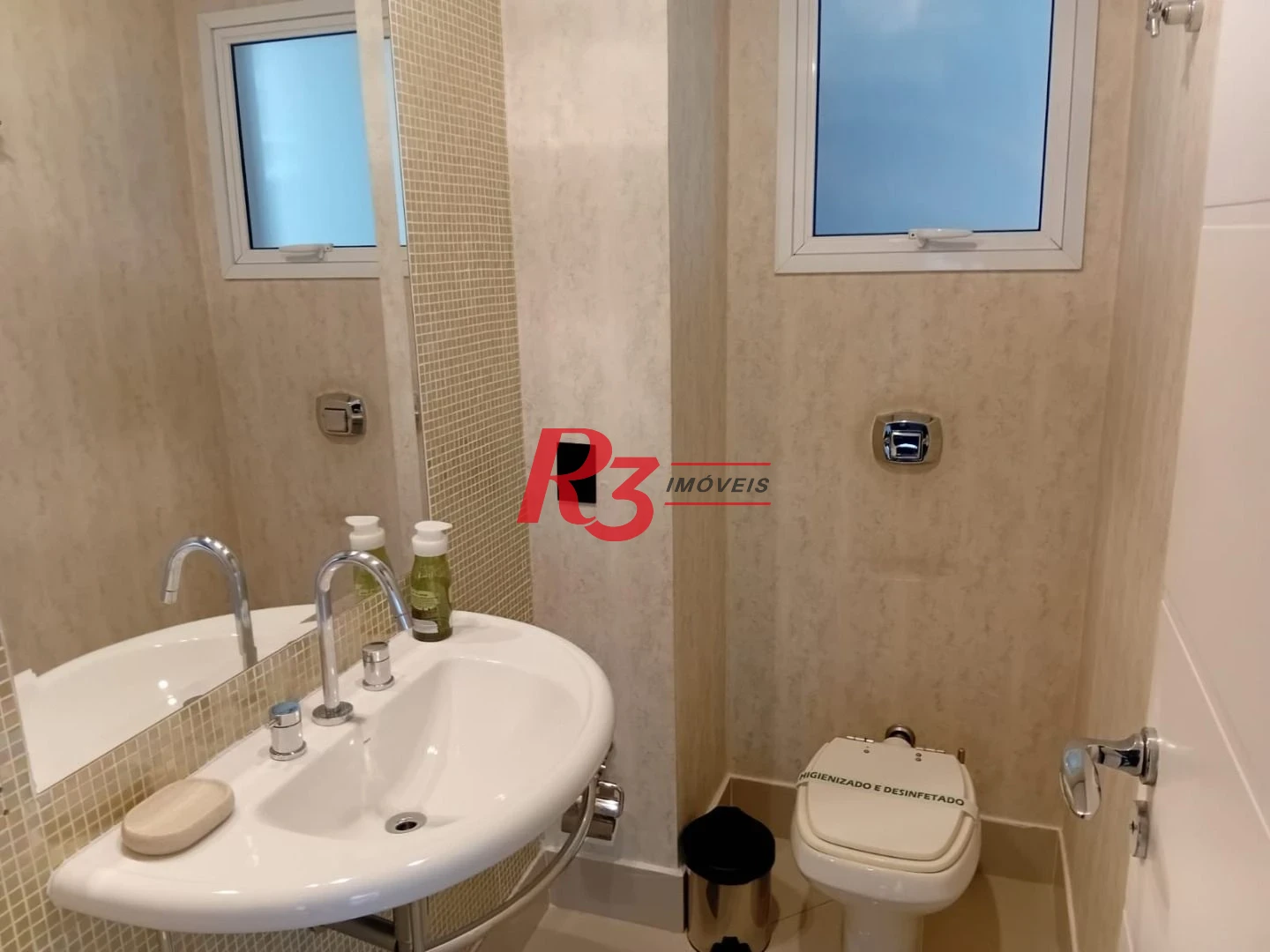 Cobertura com 4 dormitórios à venda, 255 m² por R$ 3.180.000,00 - Balneário Mar Casado - Guarujá/SP