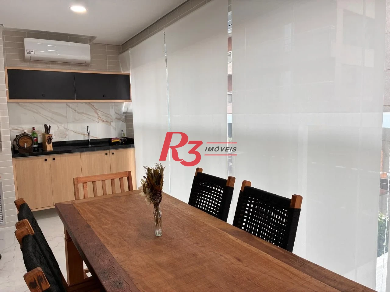 Apartamento com 3 dormitórios à venda, 101 m² por R$ 2.000.000,00 - Gonzaga - Santos/SP