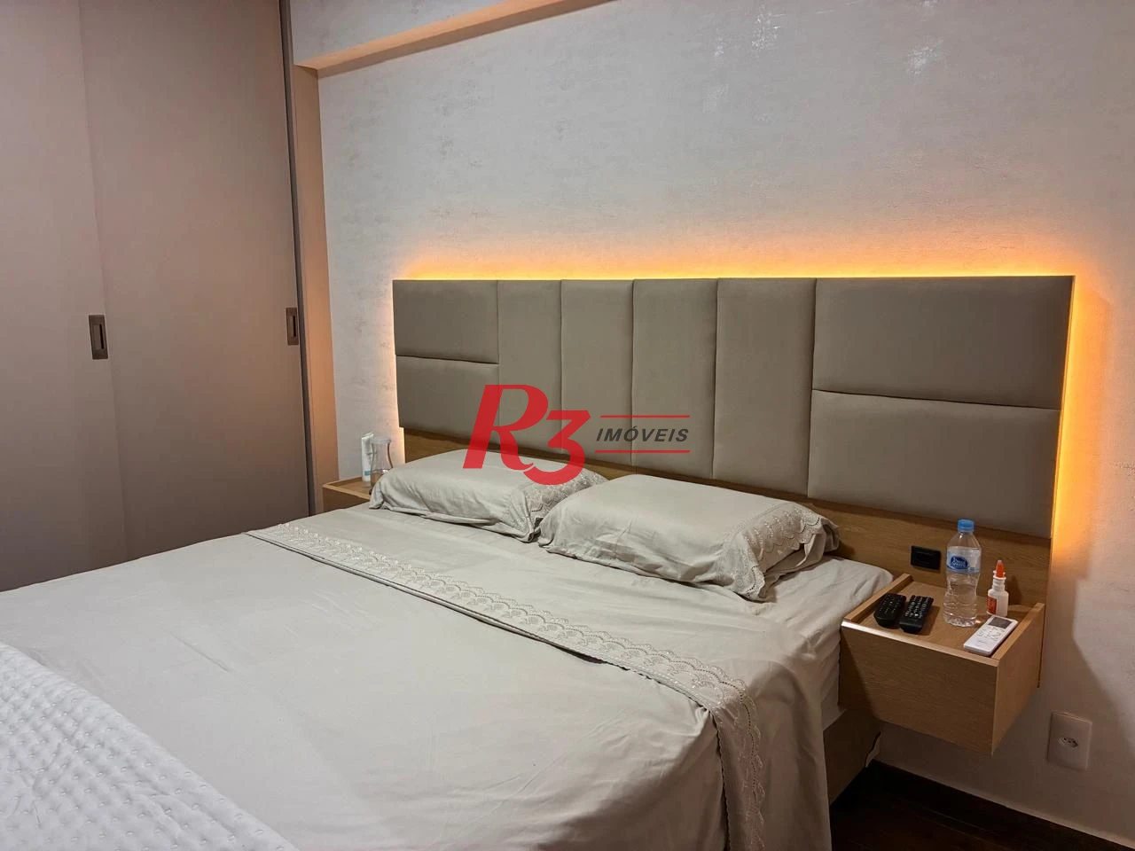 Apartamento com 3 dormitórios à venda, 101 m² por R$ 2.000.000,00 - Gonzaga - Santos/SP