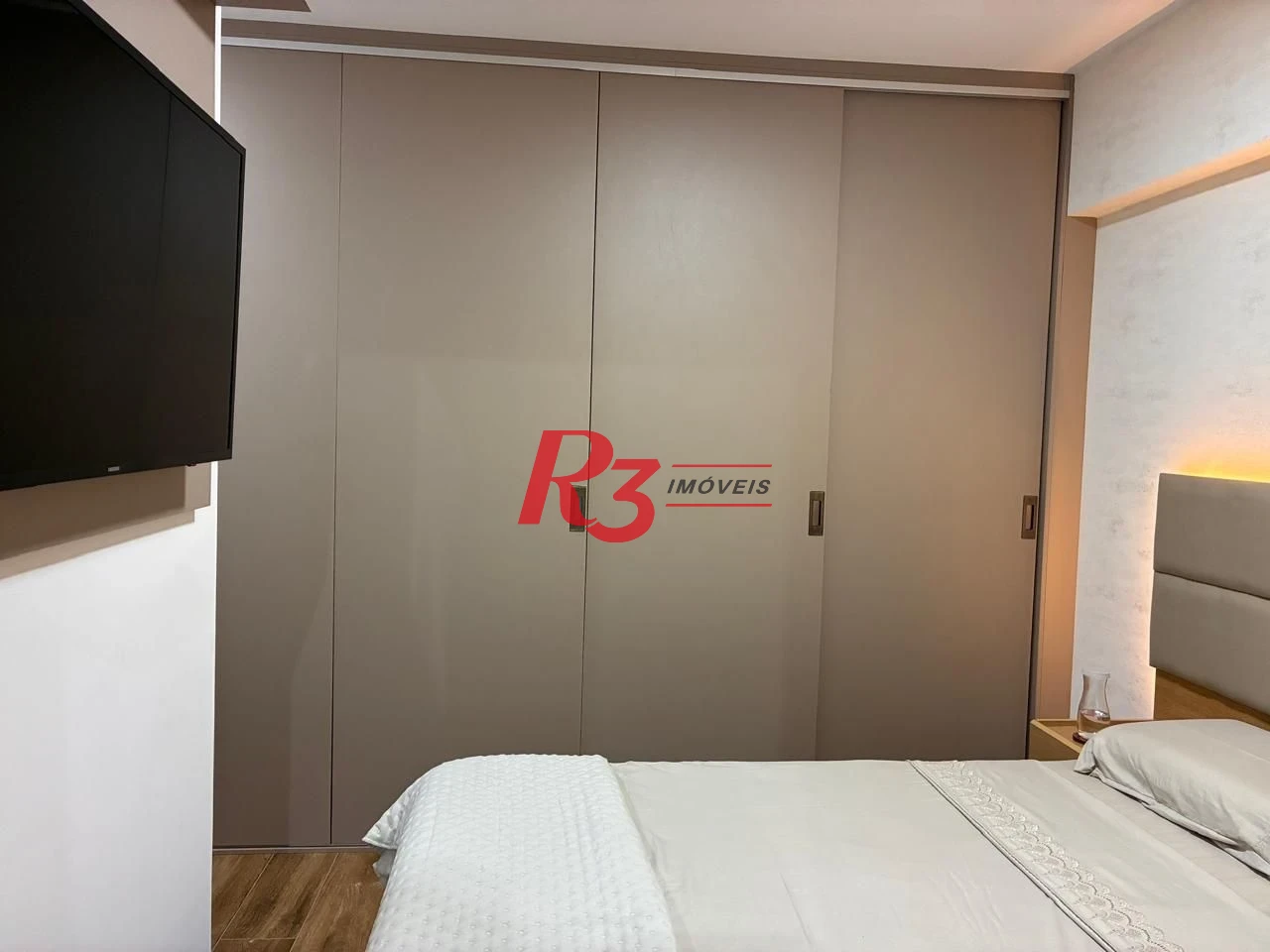 Apartamento com 3 dormitórios à venda, 101 m² por R$ 2.000.000,00 - Gonzaga - Santos/SP