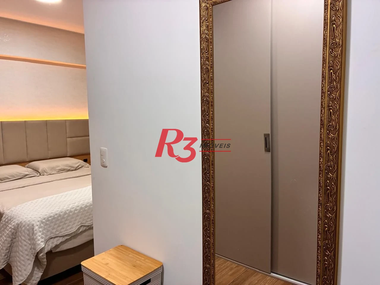 Apartamento com 3 dormitórios à venda, 101 m² por R$ 2.000.000,00 - Gonzaga - Santos/SP