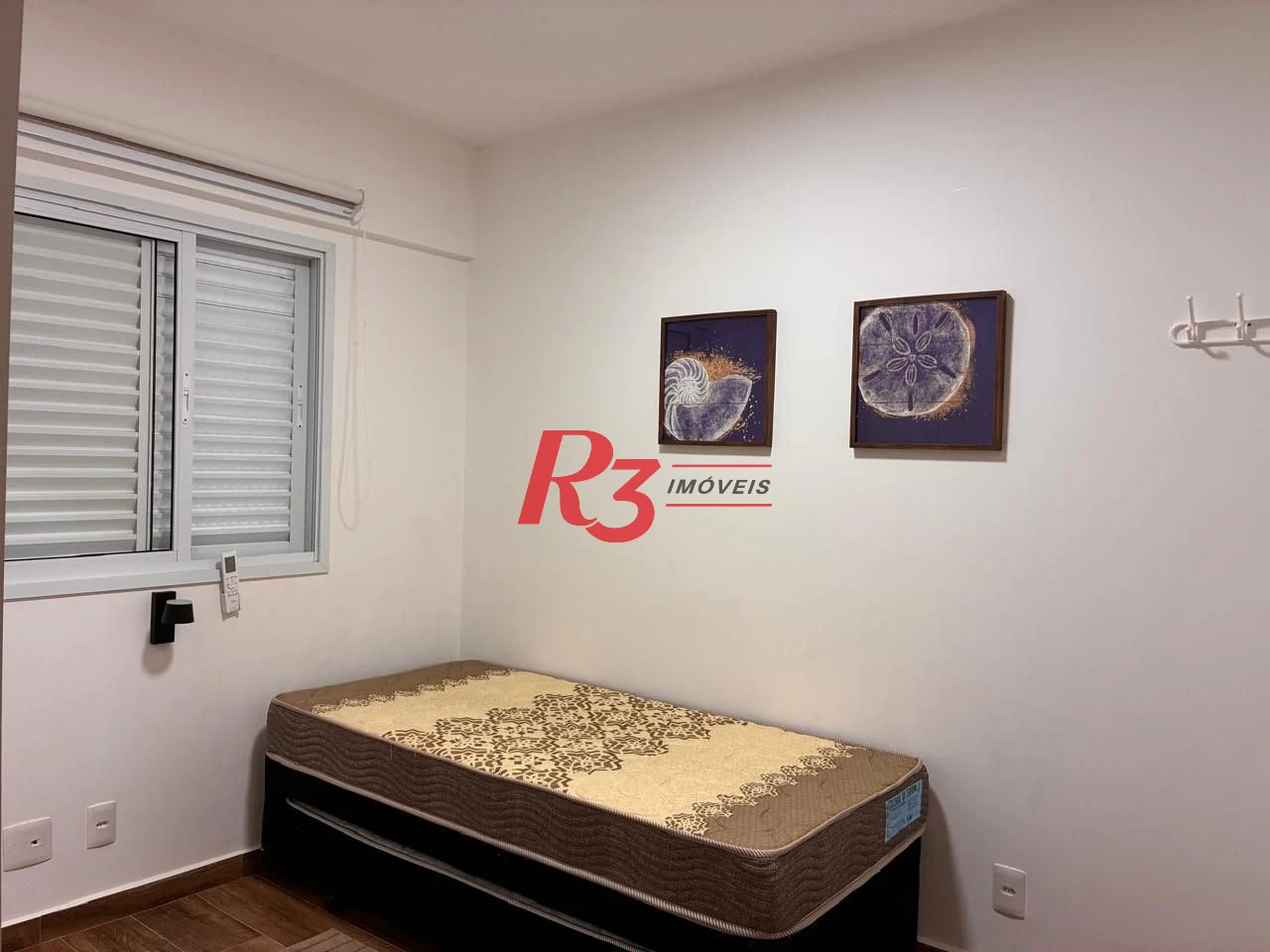 Apartamento com 3 dormitórios à venda, 101 m² por R$ 2.000.000,00 - Gonzaga - Santos/SP