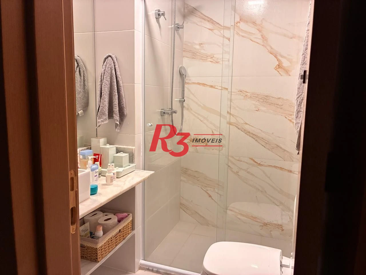 Apartamento com 3 dormitórios à venda, 101 m² por R$ 2.000.000,00 - Gonzaga - Santos/SP