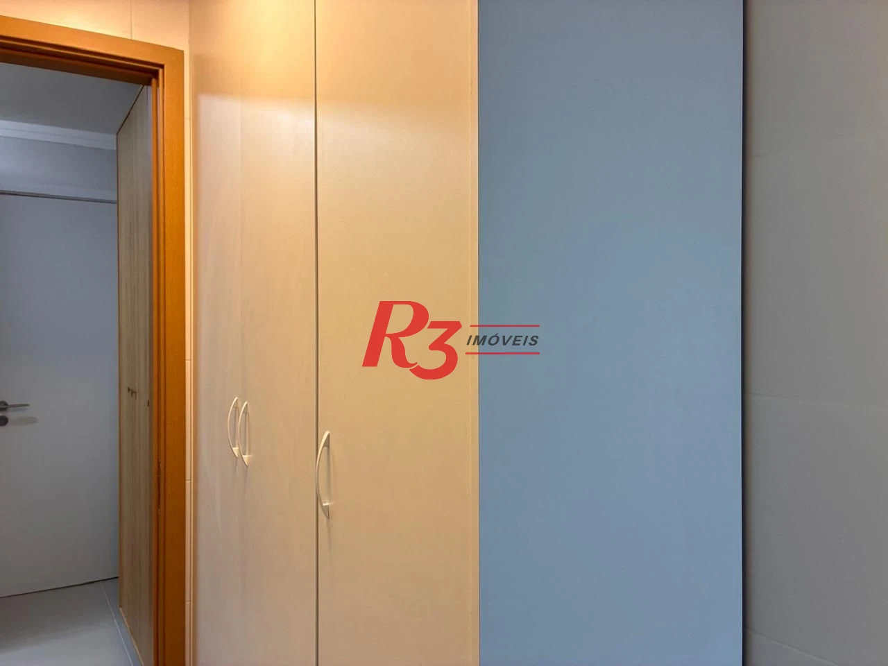 Apartamento com 3 dormitórios à venda, 101 m² por R$ 2.000.000,00 - Gonzaga - Santos/SP