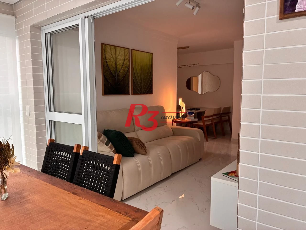 Apartamento com 3 dormitórios à venda, 101 m² por R$ 2.000.000,00 - Gonzaga - Santos/SP