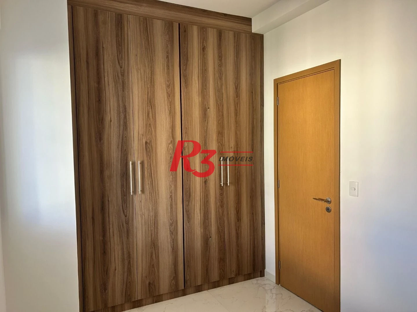 Apartamento com 2 dormitórios para alugar, 87 m² por R$ 7.500,00/mês - Gonzaga - Santos/SP