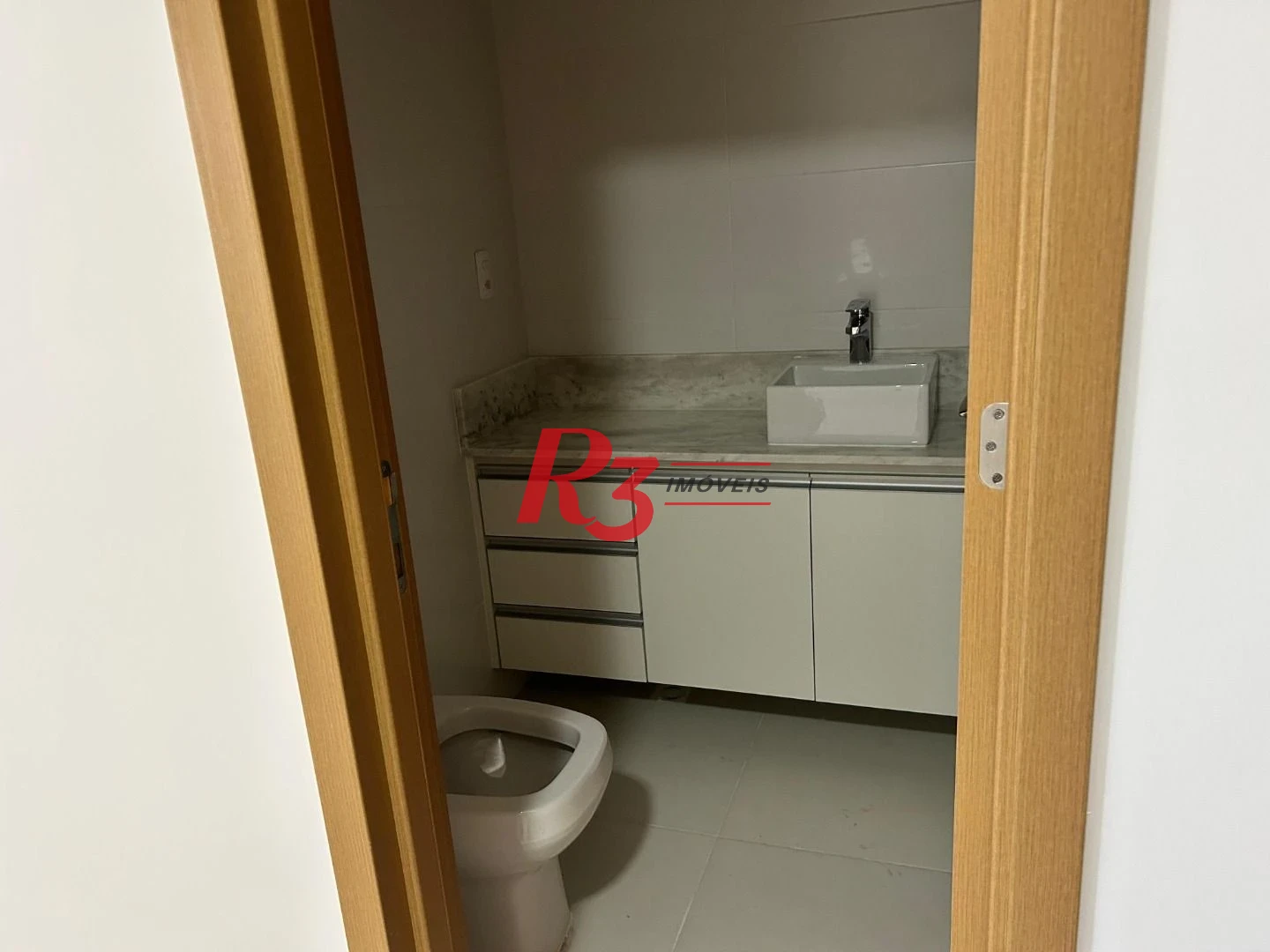 Apartamento com 2 dormitórios para alugar, 87 m² por R$ 7.500,00/mês - Gonzaga - Santos/SP