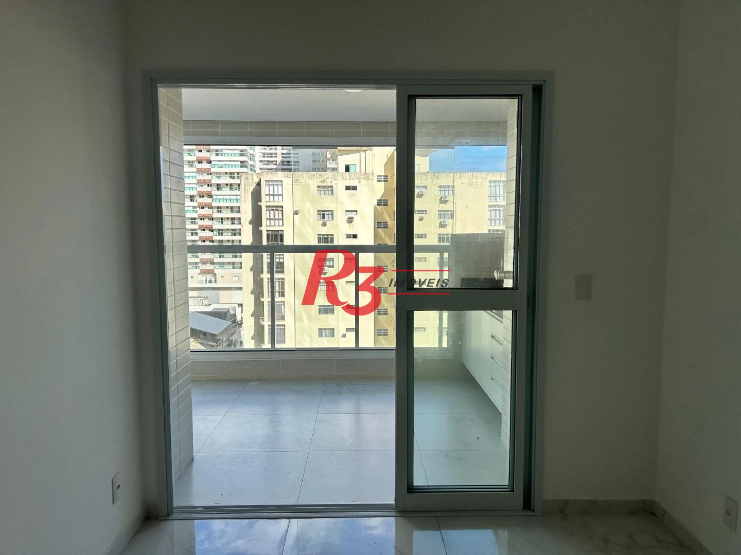 Apartamento com 2 dormitórios para alugar, 87 m² por R$ 7.500,00/mês - Gonzaga - Santos/SP