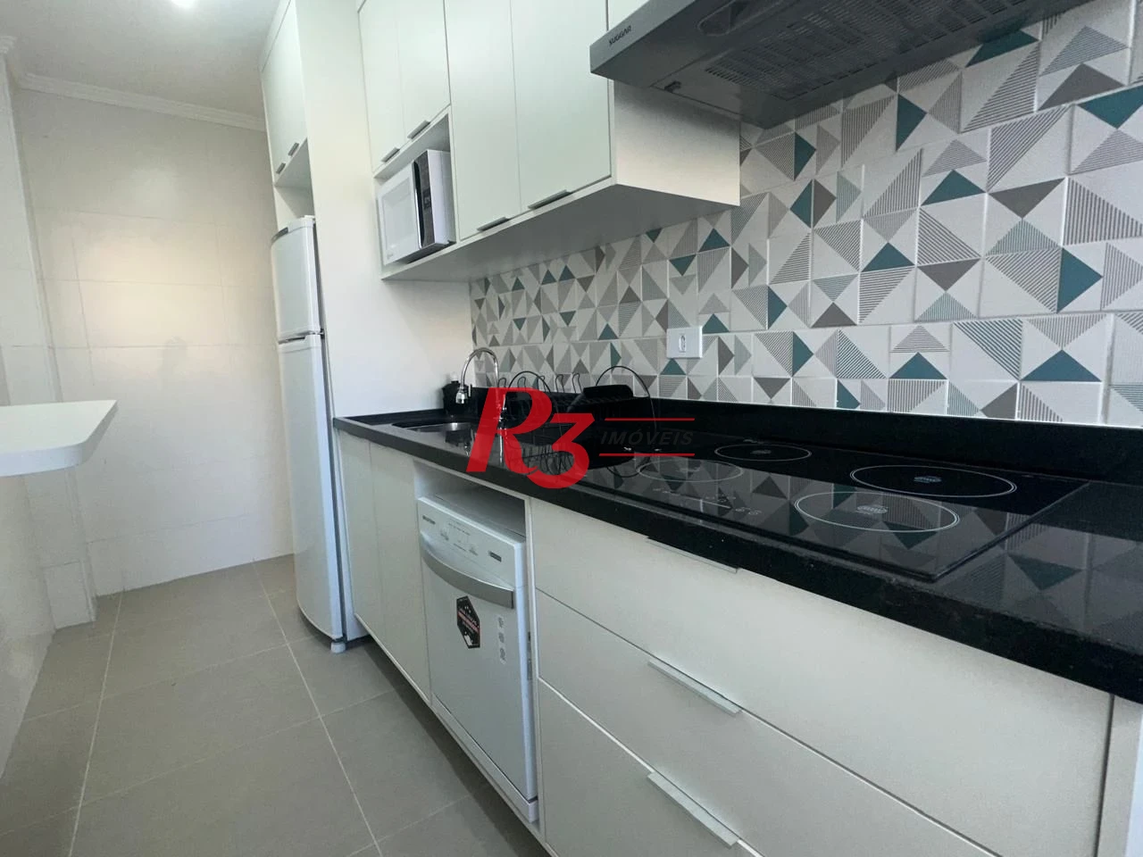 Apartamento com 2 dormitórios à venda, 54 m² por R$ 570.000,00 - Aparecida - Santos/SP