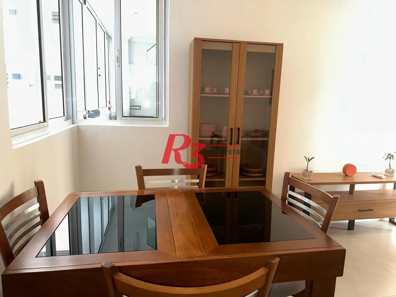 Apartamento com 2 dormitórios à venda, 54 m² por R$ 570.000,00 - Aparecida - Santos/SP