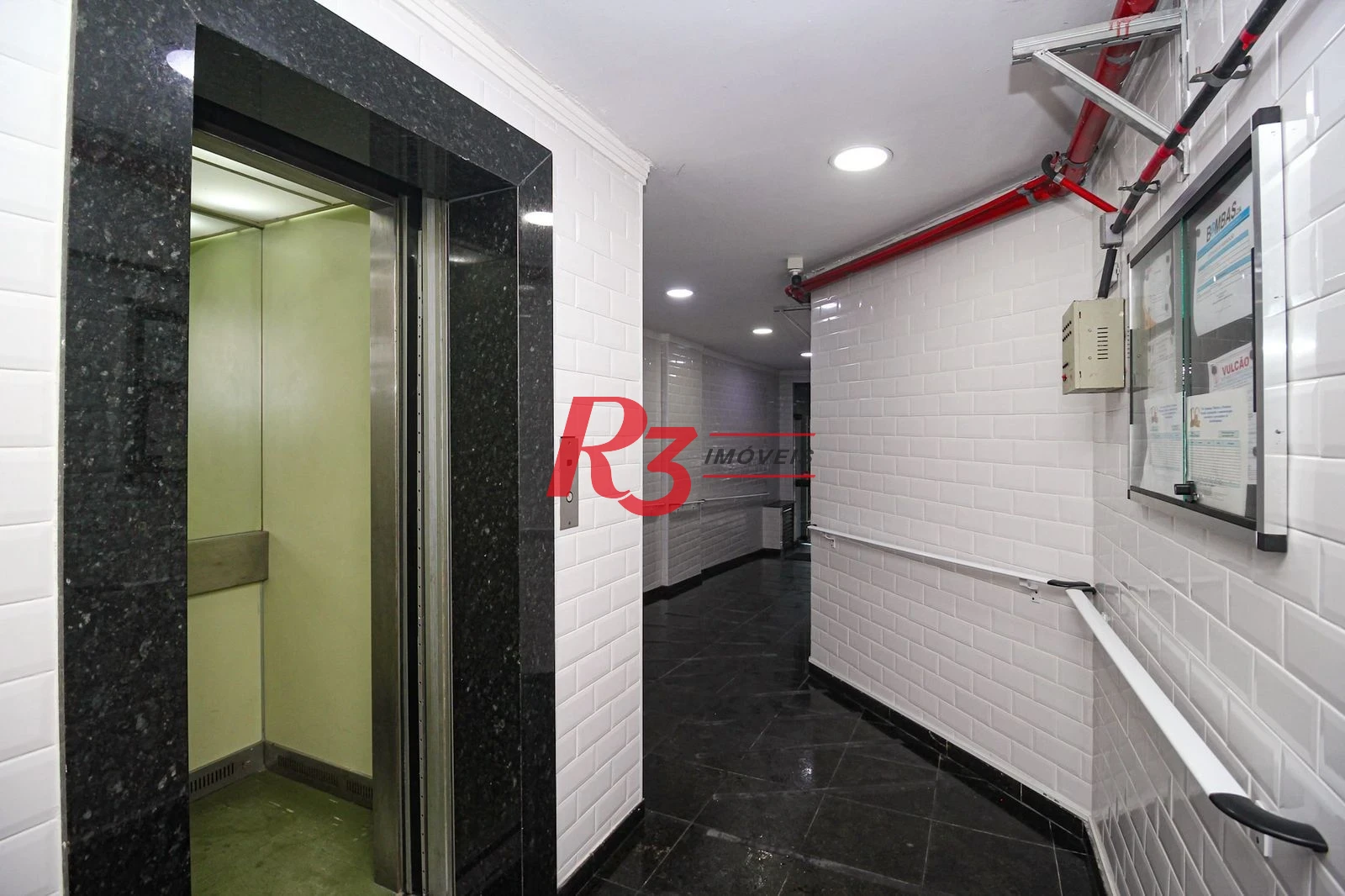 Sala para alugar, 50 m² por R$ 3.000,00/mês - Vila Matias - Santos/SP