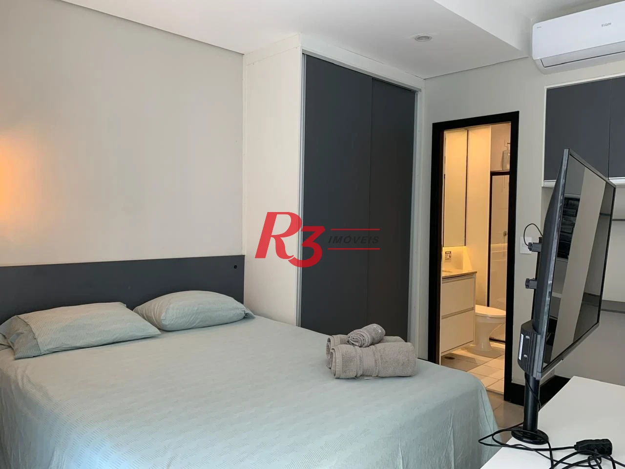 Apartamento à venda, 44 m² por R$ 800.000,00 - Pompéia - Santos/SP